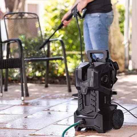 Мийка високого тиску Scheppach HCE2400 Black з аксесуарами | потужність 2400 Вт | тиск 180 бар | 230 В HPC2400-BE фото