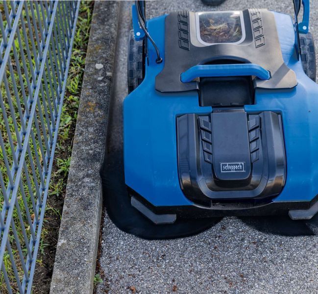 Акумуляторна підмітальна машина C-S610-X Scheppach - робоча ширина 610 мм | продуктивність 2000 м&sup2; | контейнер C-S610-X фото