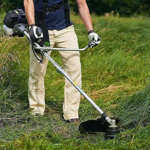 Бензиновий кущоріз Gardol GBFI 125 1,25 кВт, ширина зрізу: волосінь 43 см/ніж 25,5 см GBFI 125 фото